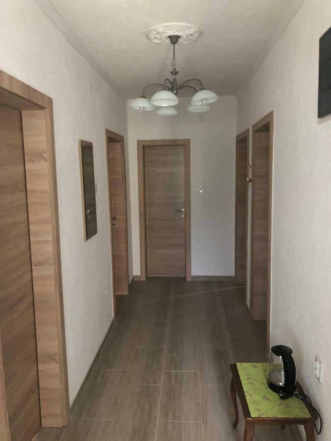 לינה וארוחת בוקר פלאב Visitor Yard מראה חיצוני תמונה